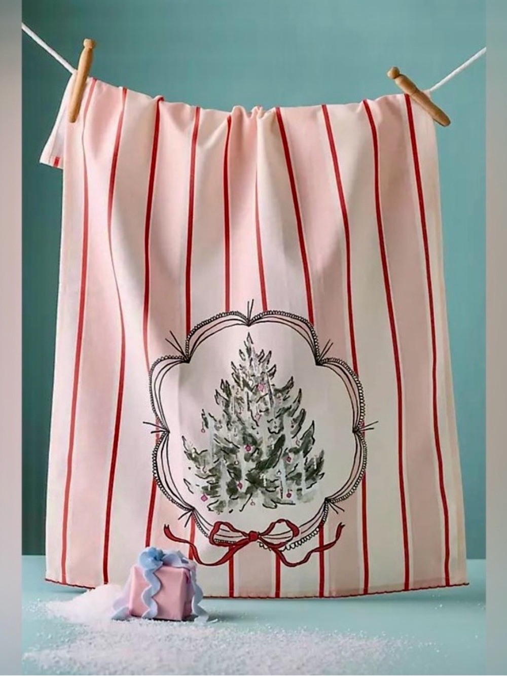 NWT Anthropologie Dish Towel